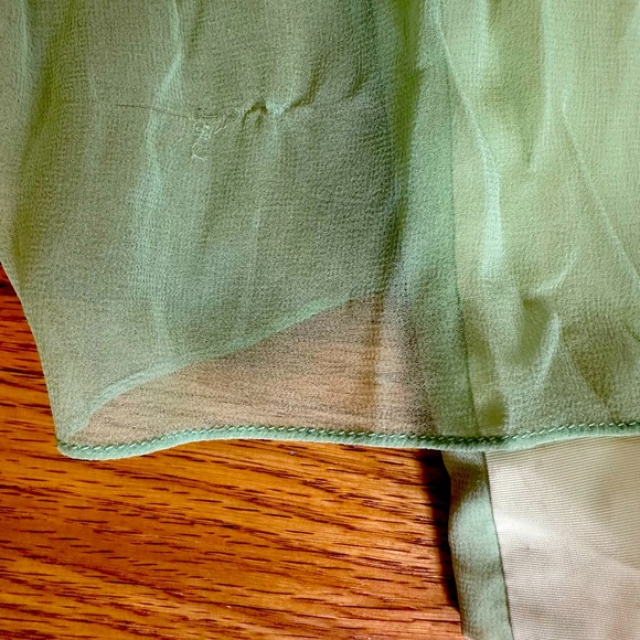 Green Retro Formal Dress - Picture 10 of 10